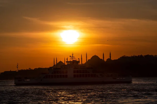 Стамбульский Силуэт Голубая Мечеть Святая София Закате — стоковое фото