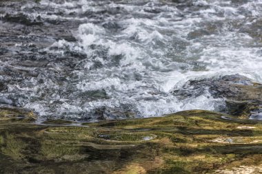 Antalya Duden Şelalesi Türkiye 'nin su yüzeyi, doğa arka planı