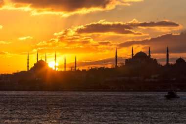 istanbul, turkey-circa september, 2019: view of the suleymaniye mosque at sunset in the evening.