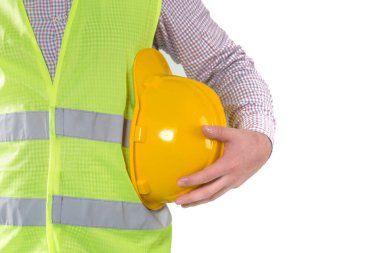 Beyaz arka planda izole edilmiş işçi güvenliği için mühendis kaskı