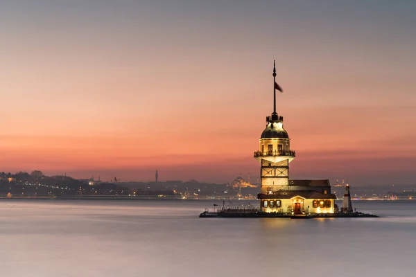 Stanbul Temmuz 2019 Bakire Kulesi Nin Gece Manzarası — Stok fotoğraf