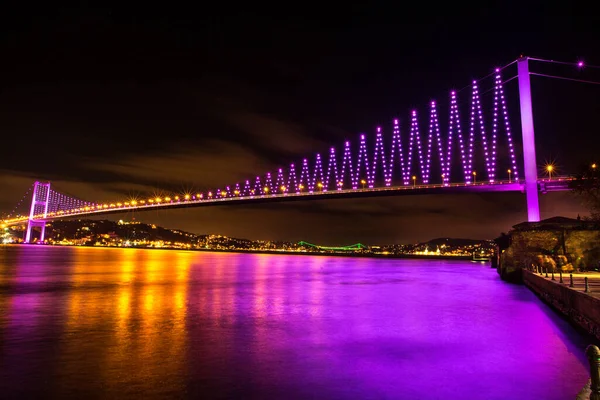 Ночной Вид Город Моста Вечернее Время — стоковое фото