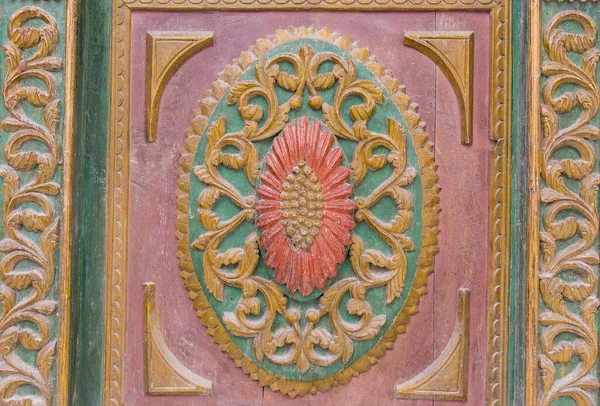 Ancient Thai Style Door Decoration — Zdjęcie stockowe