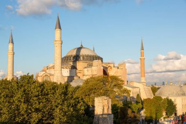 Hagia Sofia, İstanbul, Hindi