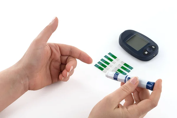 Glucometro Siringa Insulina Monitoraggio Del Diabete Mellito Isolato Fondo Bianco — Foto Stock