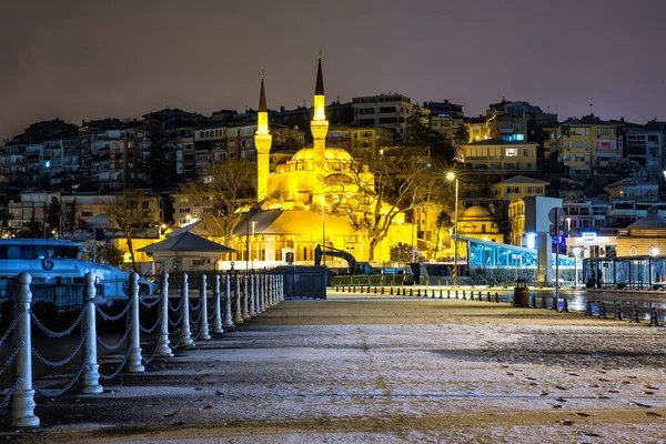 Panoramic View Old Mosque Winter Morning — Fotografia de Stock