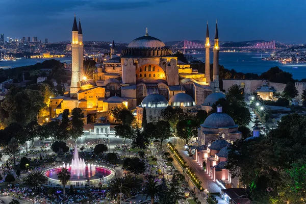 伊斯坦布尔著名的Hagia Sophia Ayasofya 土耳其 它是一座希腊东正教基督教宗法大教堂 Greek Orthodox Christian Patriarchal Basilica — 图库照片