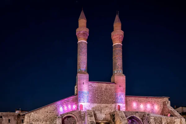 Illuminated Cifte Minareli Medrese Sivas City Turkey Structure Has Biggest — Stockfoto