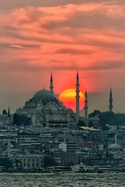 Istanbul Turkey September 2019 View Suleymaniye Mosque Sunset — Fotografia de Stock