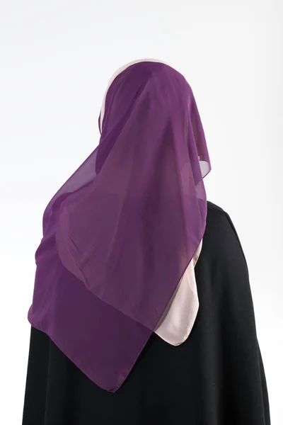 Beautiful Muslim Woman Purple Hijab — Photo