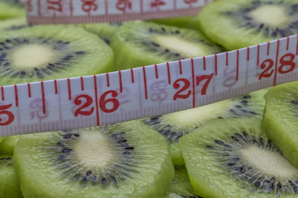 Une Nourriture Saine Fruits Tropicaux Kiwi Entier Tranché Kiwi Fruits — Photo