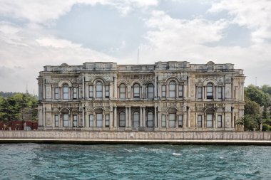 İsrail 'in başkentindeki kraliyet bahçelerinin sarayı.