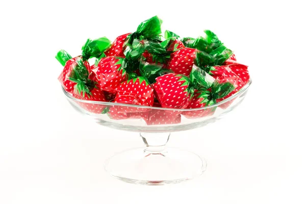 Strawberry Permen Dalam Botol Kaca Diisolasi Pada Latar Belakang Putih — Stok Foto