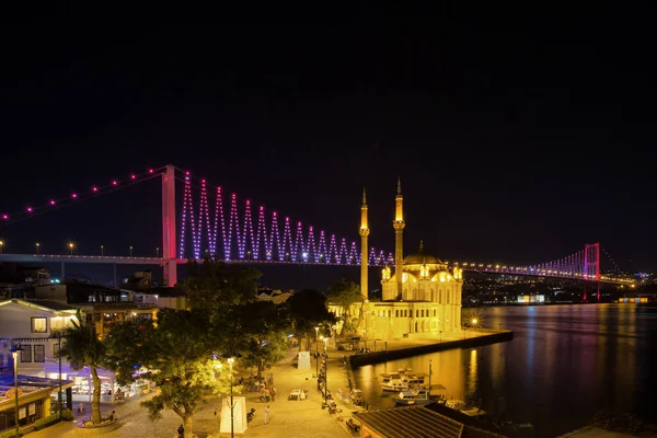 Istanbul Turkey October 2019 View Ortakoy Mosque Night — Fotografia de Stock