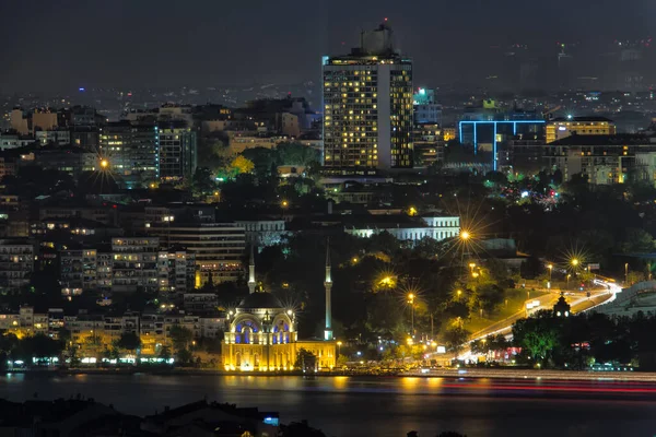 Istanbul Turkey October 2019 View Ortakoy Mosque Night — стоковое фото