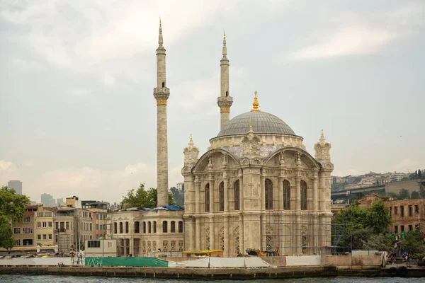 Istanbul Turkey October 2019 View Ortakoy Mosque — стокове фото