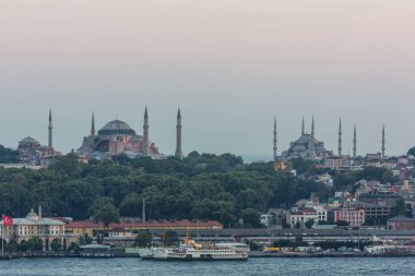 İstanbul 'un günbatımı manzarası, hindi