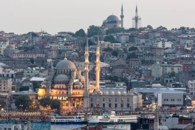 İstanbul 'un günbatımı manzarası, hindi