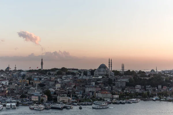 Istanbul Cityscape View Suleymaniye Mosque Italy — Stockfoto