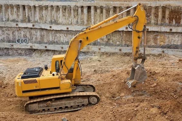 Excavadora Que Trabaja Sitio Construcción —  Fotos de Stock