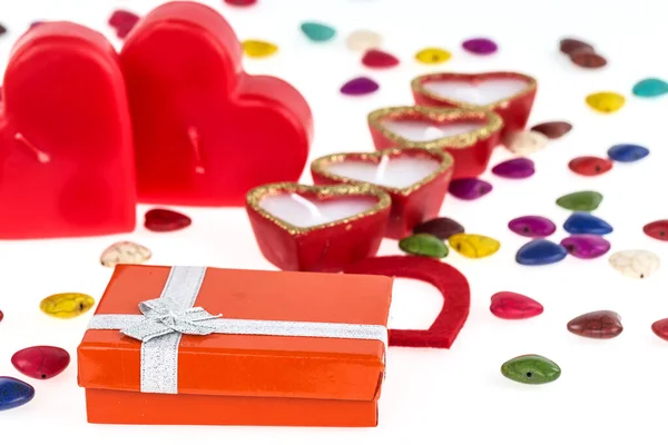 Fundo Conceito Valentine Com Corações Velas Caixas Presente Isoladas Branco — Fotografia de Stock