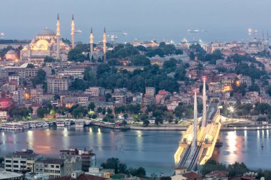 İstanbul 'un günbatımı manzarası, hindi