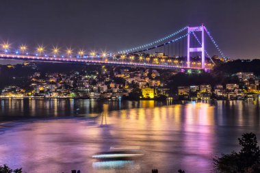 Yeni yılın en ünlü simgesinin başkentinin gece manzarası.
