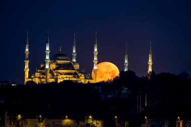 Hagia Sofia, İstanbul, Hindi