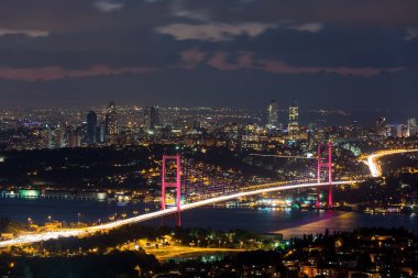 Dünyanın en kalabalık eyaletinin başkentinin manzarası.