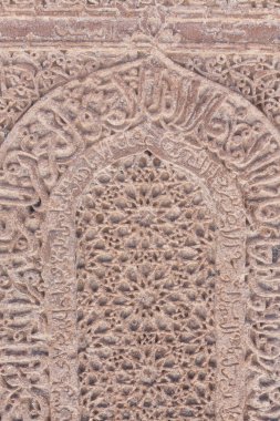 Seljuk Mezarlığı. Ahlat 'ın mezar taşları boyutları ve tasarımlarıyla ünlüdür. Mezarlık Selcuklu döneminden kalma ve Unesco Dünya Mirasları listesine kaydedilmiştir. Ahlat, Bitlis ili, Türkiye.