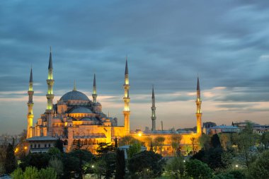 Hagia Sofia, İstanbul, Hindi
