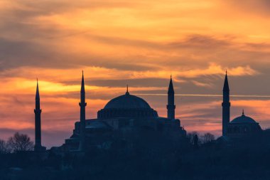 Hagia Sofia, İstanbul, Hindi