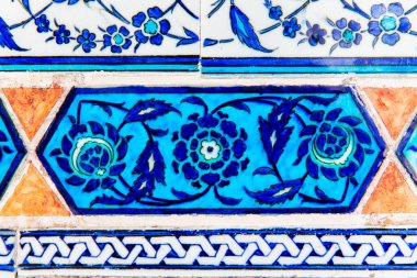 Geleneksel Osmanlı Türkçesi mimarisi, doğulu desen