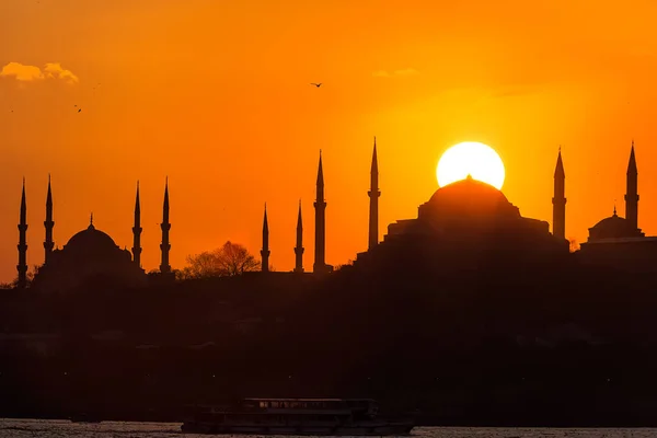 Santa Sofia Mesquita Azul Durante Pôr Sol Istambul Turquia — Fotografia de Stock