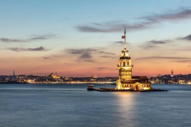 İstanbul, Türkiye 'deki Bakire Kulesi (KIZ KULESI - USKUDAR) 
