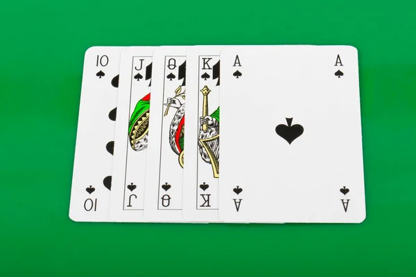 Cartes Poker Isolées Sur Fond Vert Concept Jeu — Photo