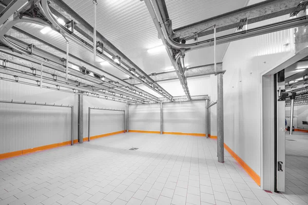 Industrielle Verladefläche Kühlhaus Kühlkammer Für Die Lagerung Von Lebensmitteln — Stockfoto