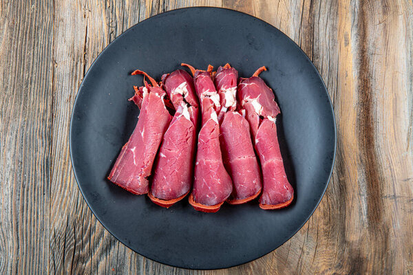 Turkish bacon , pastrami ( kayseri pastirma ). Beef pastrami sliced, roasted beef, slow cooking with marinated.