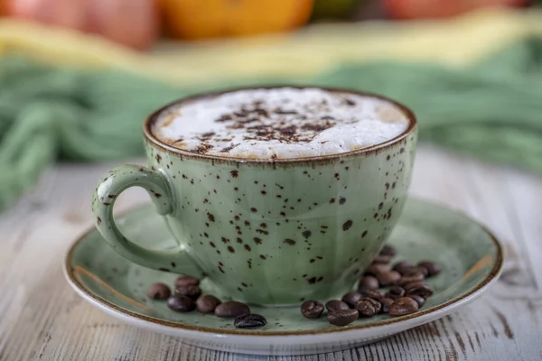 Tasse Cappuccino Kaffee Auf Holztisch — Stockfoto