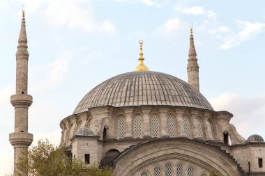 beautiful architectural details in the city 