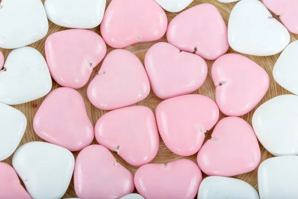 Čokoládové Bonbóny Tvaru Růžového Bílého Srdce Detailní Pohled — Stock fotografie