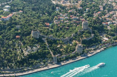 Anadolu Kalesi, İstanbul 'un İstanbul' un Asya kesiminde, Boğaz kıyısında yer alan küçük bir kaledir..