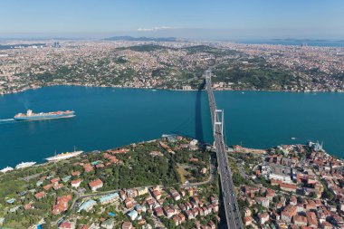 İstanbul, Türkiye 'deki Boğaz Köprüsü