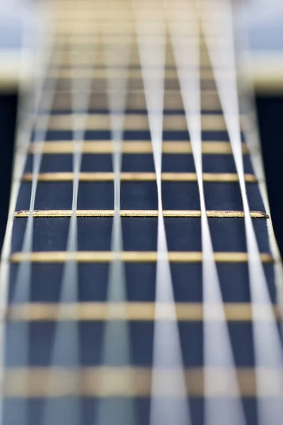 Guitare Acoustique Noire Isolée Sur Fond Blanc — Photo