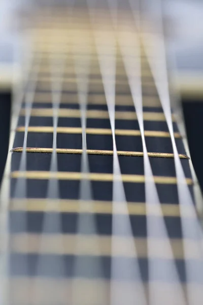 Guitare Acoustique Noire Isolée Sur Fond Blanc — Photo