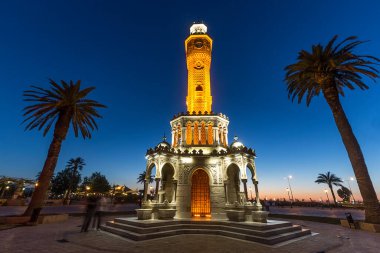 İzmir saat kulesi. Ünlü saat kulesi İzmir 'in sembolü haline geldi. İzmir, Türkiye.