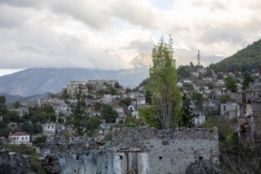 Tarihi Lycian köyü Kayakoy, Fethiye, Mugla, Türkiye. Hayalet kasaba Kayakoy, Lebessos ve Lebessis olarak biliniyor.. 