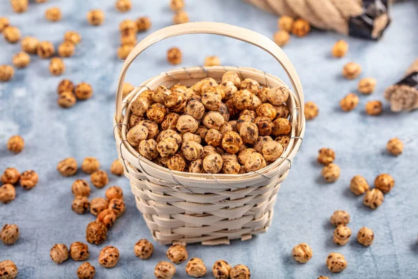 Healthy Tasty Roasted Chickpeas Leblebi Snack Different Spices Sesame Seeds — Stock Photo, Image
