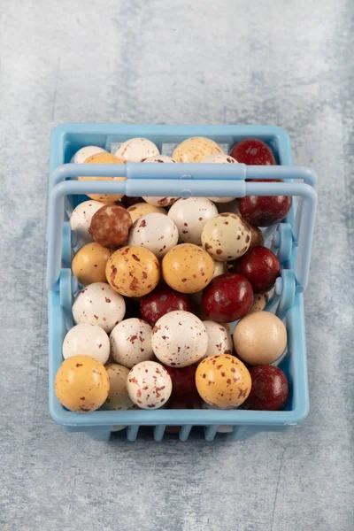 Nel Carrello Caramelle Ceci Ceci Arrosto Ricoperti Cioccolato Salsa Frutta — Foto Stock