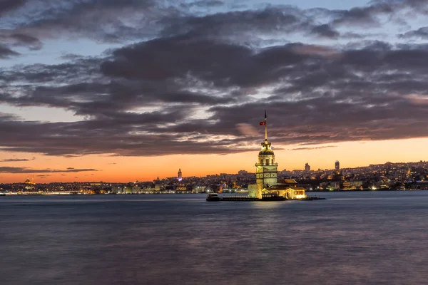 Istanbul Turkey July 2019 Maiden Tower Night — Fotografia de Stock